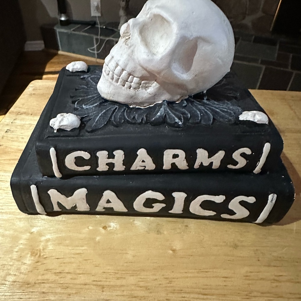 Halloween decor